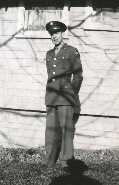 Del at home on his first furlough, 1943