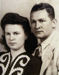 Genoma and Neal were married on Oct. 3, 1942